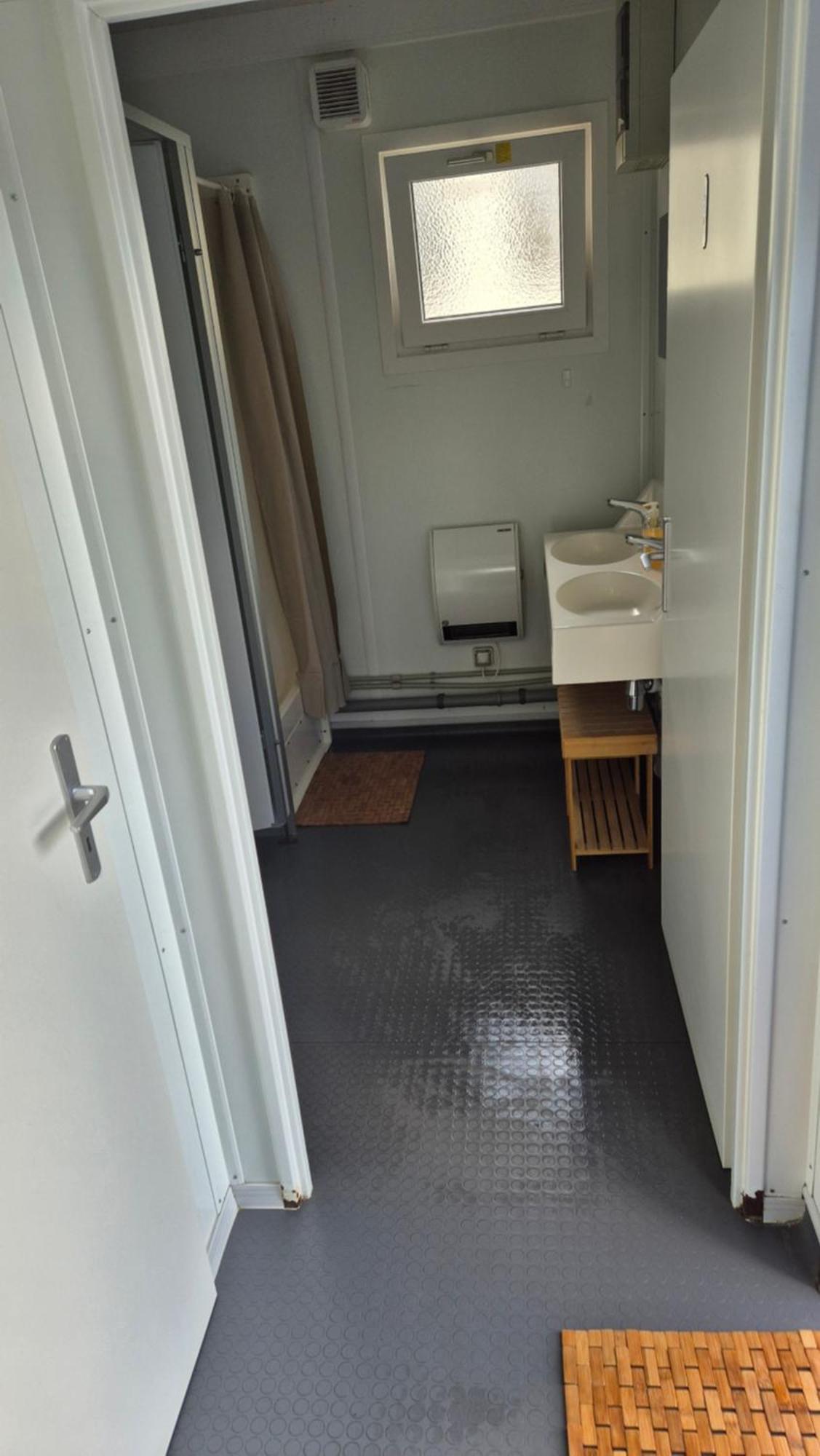 Mini Hotel Uebernachten Im Gurkenfass Люббенау Экстерьер фото